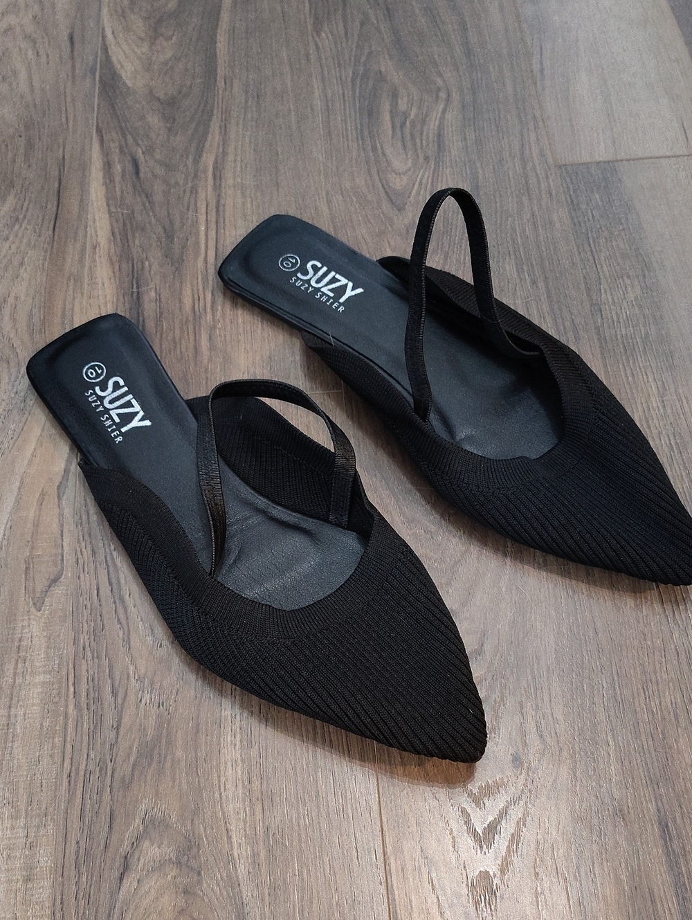 👕2 For 15$ Or 3 For 20$👕 Suzy Shier Pointed Toe Black Knit Slingback Mules